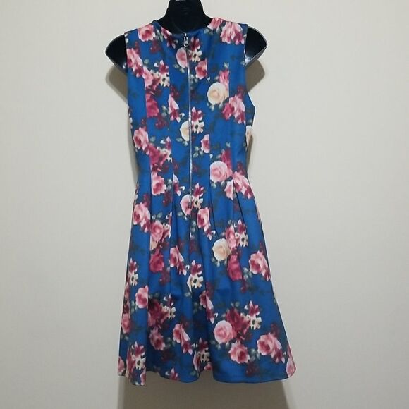 KUT From the Kloth Blue Floral Dress size 6 - Picture 6 of 6